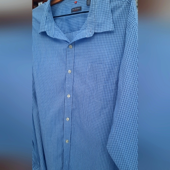 Van Heusen Dress Shirt - Picture 2 of 5